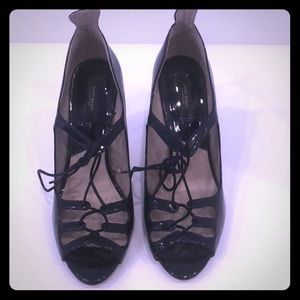 Navy patent Zara heels